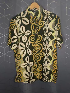 Manuhealii Mens Aloha Pullover Shirt Sz S - Green/Gold/Sand - Picture 1 of 3