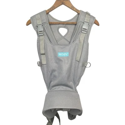 Portabebés híbrido ultra ligero Moby Cloud Foto 1 de 4