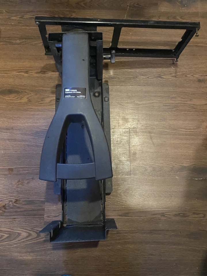 3M Under-Desk CPU Holder CS200MB -System under-desk mounting kit - black (CS200) - Image 1 of 1