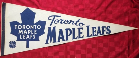 VINTAGE 1970'S TORONTO MAPLE LEAFS -NHL VINTAGE FELT SOUVENIR PENNANT EXCELLENT! Cover