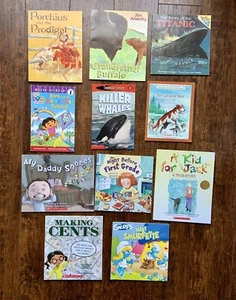 Mixed Lot of 11 Paperback Books- Dora, Whales, Titanic, Smurfs, Buffalo + - Bild 1 von 12