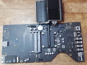 Apple iMac 21.5" A1418 Mid 2017 i5-7360U 2.3GHz Iris 640 Logic Board 820-00629-A - Picture 1 of 2