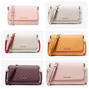 Borsa a tracolla Michael Kors Jet Set Media logo MK PVC convertibile - Foto 1 di 69