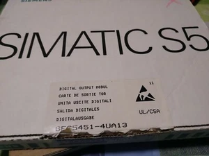 Simatic s5 digital out 6es5451-4UA13 - Foto 1 di 1