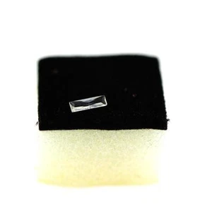 SCAPOLITE UV COULEUR CHANGEANTE. 0.14 cts . IF. Afghanistan - Picture 1 of 1