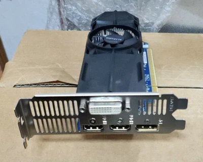 Gigabyte GV-N75TOC-2GL GeForce 750 Ti 2GB GDDR5 PCIe Graphics card - Image 1 of 4