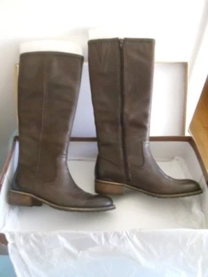 New in Box COLDWATER CREEK Riding Style Boots Size 10M Color Brown - Image 1 of 4