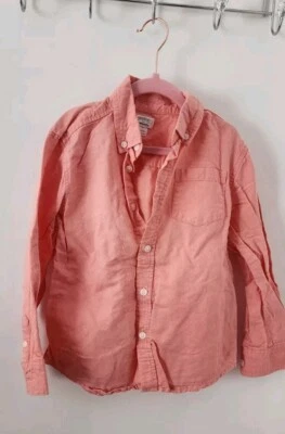 Camisas de niño pequeño talla 5, lote de 2, funciona pequeño, se ajusta como talla 4-5, coral y verde azulado Foto 1 de 4