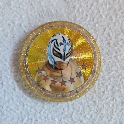 2011 Topps WWE Power Chipz Gold Foil Rey Mysterio - Image 1 of 2