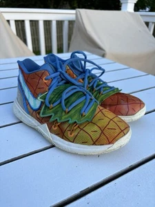 Nike Kyrie Irving 5 SpongeBob SquarePants Pineapple House Kids Shoes Size 3.5Y - Picture 1 of 13
