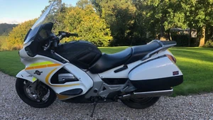 Honda ST1300 Pan European 2003 53 plate low miles a 28000 11 month mot - Picture 1 of 24