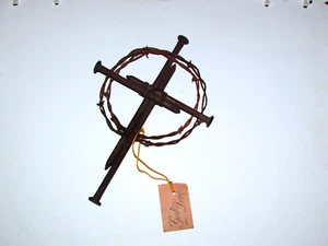 Crucifix Nägel und Dornenkrone schwarz 12" hoch (Metallbox) - Bild 1 von 5