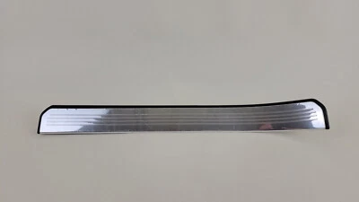 Mercedes S550 W221 2007-2013 puerta trasera izquierda estribo moldura A2216801735 OEM Foto 1 de 4