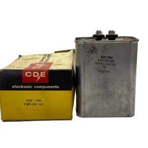Nuevo en caja Cornell-Dubilier 8 MFD 660 VAC motor condensador de funcionamiento KGDX 6080 - Imagen 1 de 7