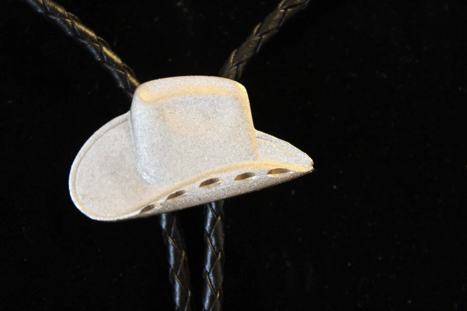 Bolo Tie Western Cowboy Wear Hat Rodeo Bolo Tie Silver made in USA  - Image 1 of 4