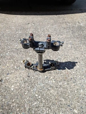 1980 Yamaha IT125 тройное дерево - Изображение 1 из 4