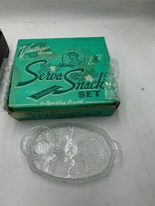 VTG ANCHOR GLASS SNACK SET 4 TRAYS & 4 CUPS **MULTIPLES AVAILABLE** - Picture 1 of 3
