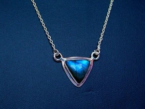 Triangle Labradorite Healing Necklace Pure 925 Solid Sterling Silver 18" Chain - Picture 1 of 12