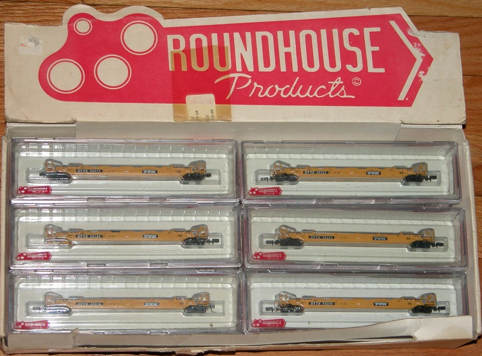 N ROUNDHOUSE 852 HUSKY STACK CAR 12 PACK TTX TRAILER TRAIN - Image 1 of 1