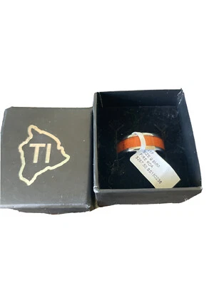 Anillo de titanio con incrustaciones de madera de koa hawaiano de 8 mm para hombre y mujer talla 9 Foto 1 de 4