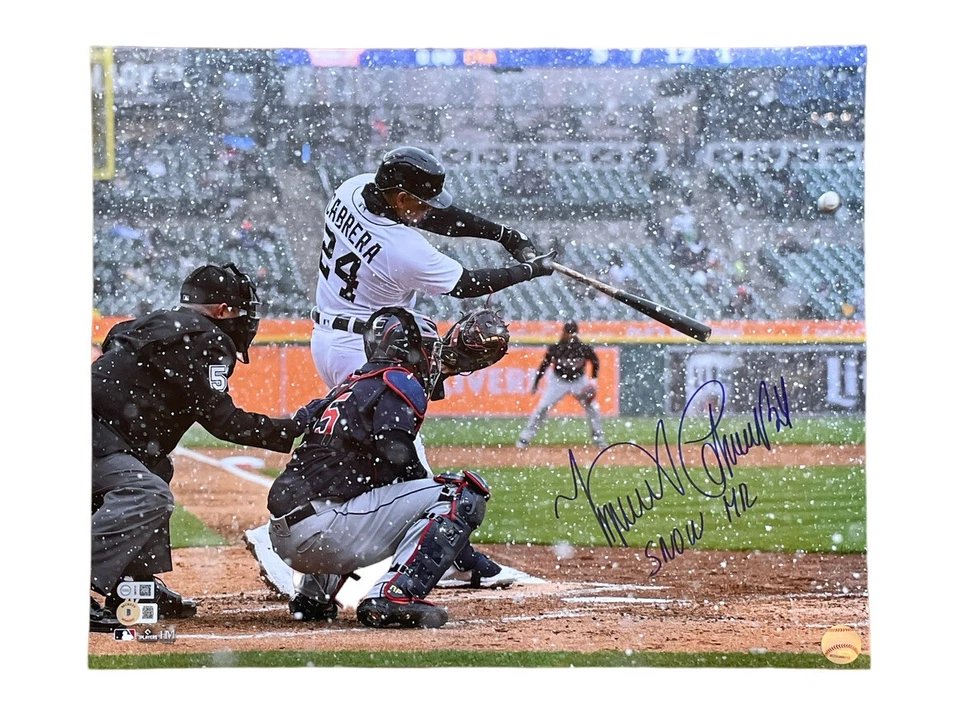 Miguel Cabrera Signed 16x20 Photo Detroit Tigers Auto “Snow HR” Beckett - Image 1 of 1