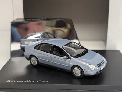1:43 Norev Citroen C5 2000  bleu - grise NEU NEW - Bild 1 von 4