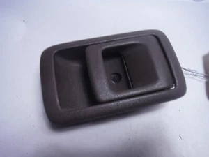 1998 TOYOTA 4RUNNER PASSENGER RIGHT INTERIOR INSIDE DOOR HANDLE OEM 1996-2002 - Picture 1 of 4