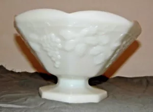 Vintage White Milk Glass Pedestal Fruit Bowl with Grape Vine Design - Picture 1 of 4