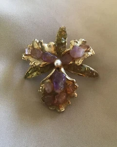 Beautiful Vintage Real Amethyst Stones On Gold Tone Orchid Brooch 2” X 1 1/2” - Picture 1 of 8