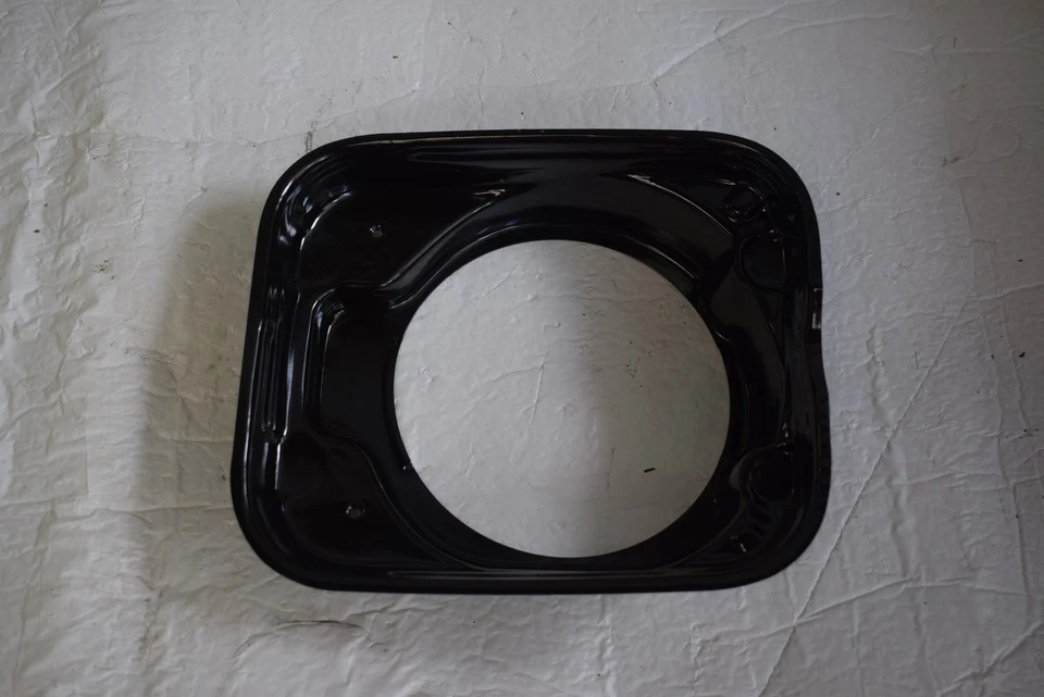 Nissan Armada Pathfinder Genuine Fuel Pocket 78120-7S030 OEM Foto 1 de 4