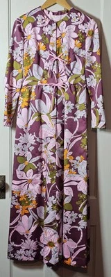 VTG Dress Chest-  Kimono Hawaiian Print Burgundy Pink Snaps Ties Lined Prom - Image 1 of 4