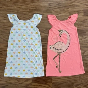 2x Carter’s Girls Size 4-5 Short Long Sleeve Nightgown Hearts Pink Flamingo EUC! - Picture 1 of 12