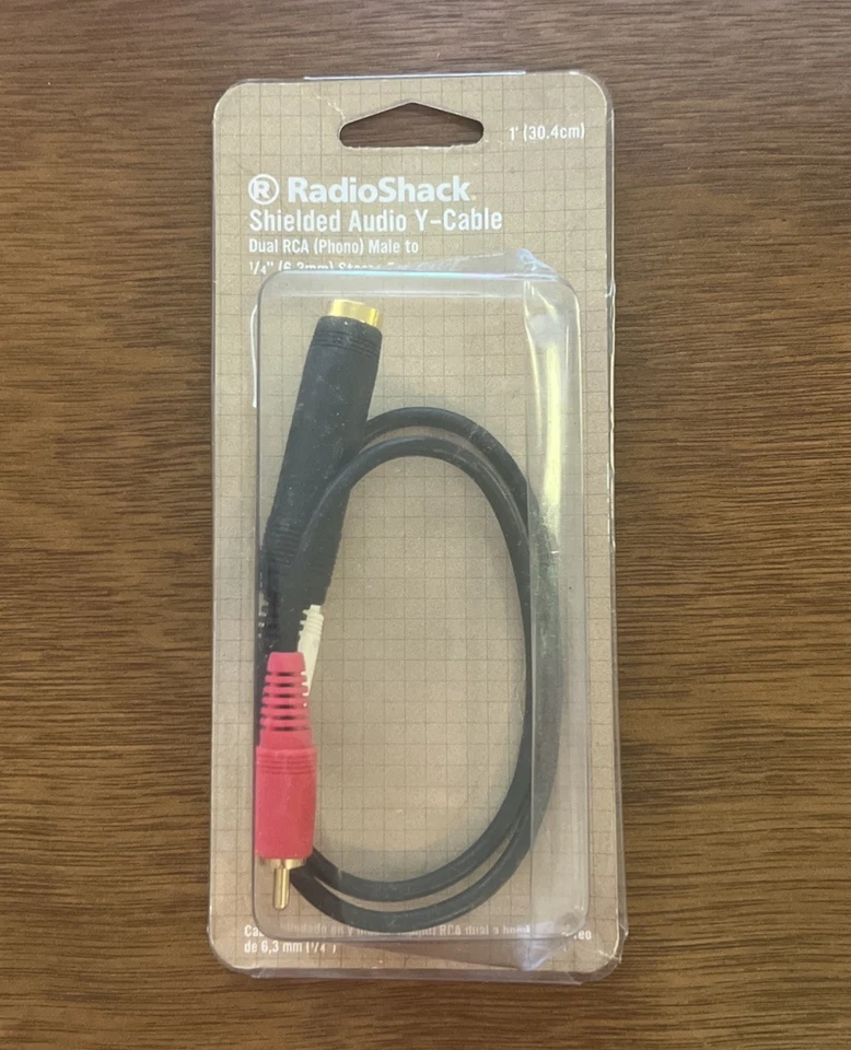 SHIELDED AUDIO Y-CABLE 1/4" (6.33mm) STEREO MALE TO  STEREO FEMALE RCA PHONO - Image 1 of 2