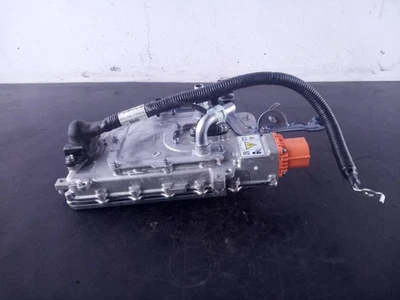 LX6814G646BF ECU ENGINE CONTROL / P1-B4-2 / LX6814B227BF / 2567644 FOR FORD KUGA - Image 1 of 4