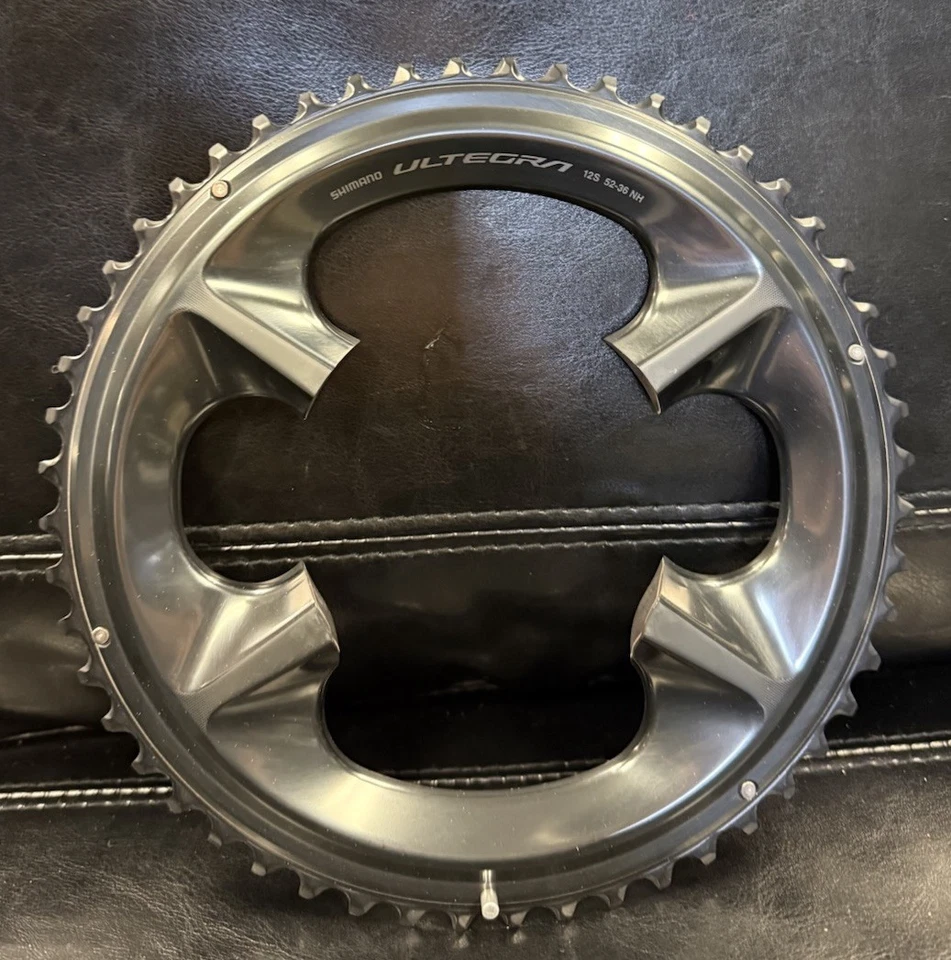 Plato asimétrico Shimano Ultegra R8100 50T 12 velocidades | Aluminio ligero Foto 1 de 1