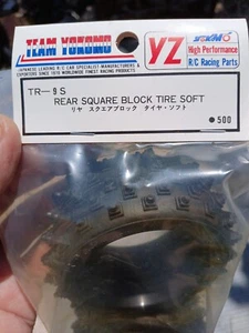 Team Yokomo TR-9S rear square block tires soft - Picture 1 of 5