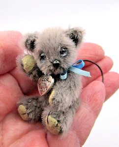 Cuilean: OOAK Tiny Attic Mouse Bear (1.5") seated+accessories:a Starlite Bear - Picture 1 of 18