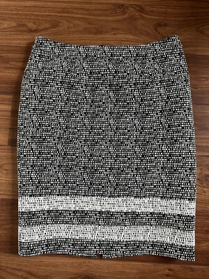 John Lewis Black /Cream Printed Textured Midi Lined Pencil Skirt Size 16 New - Image 1 of 2