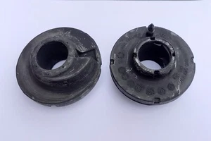 AUDI Q5 8R ALL MODELS REAR COIL SPRING BOTTOM LOWER RUBBER MOUNTS 2009-2017 - Picture 1 of 5