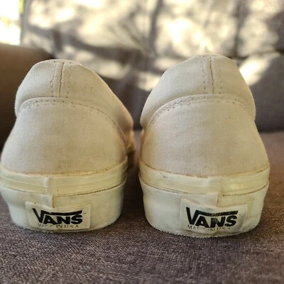  VINTAGE VANS Made in USA White Canvas Slip On mens 9 WHITE VANS TAB  - Image 1 of 4