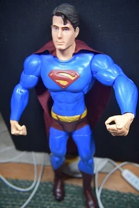 14" HYPERPOSABLE SUPERMAN DELUX DOLL/ACTION FIGURE WITH CAPE - Picture 1 of 1