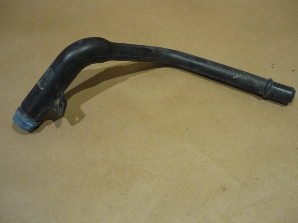 Maserati 4200 cupé/spyder - cuello de relleno para lavadora de parabrisas - P/N 664421200 Foto 1 de 4