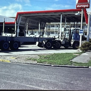RETRO Film Photo Slide Junk Curio 70s 80s NZ Timber Truck Petrol Station Europa - Picture 1 of 3