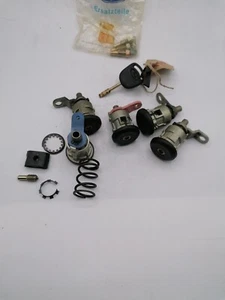 7342439 KIT COMPLETO SERRATURE E CHIAVI ORIGINALE FORD TRANSIT 1991-2000 OEM - Imagen 1 de 5