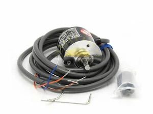 OMRON Incremental Rotary Encoder 2500P/R 12~24V DC E6B2-CWZ5B PNP - Picture 1 of 1