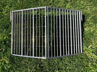 Mercury Cougar 1977-1979 parrilla OEM sin grietas D7WB-8150 Foto 1 de 4