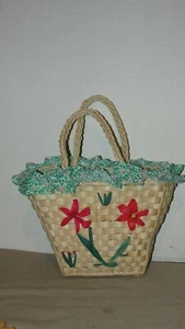 VINTAGE LINED RAFFIA CHILDS HANDBAG - Picture 1 of 6