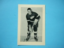 1944/64 BEEHIVE SYRUP GROUP 2 NHL HOCKEY PHOTO GORDIE HOWE SHARP+ ROAD BEE HIVE