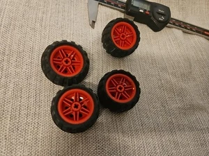 Lego Technic 4 Räder Reifen mit Felgen Rot 43 x 23 mm - Bild 1 von 6