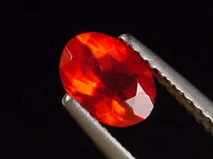 Feueropal 0,56 Ct. Oval Mexiko (5594t) - Bild 1 von 2